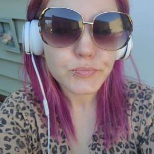 Meet your Posher, Jess